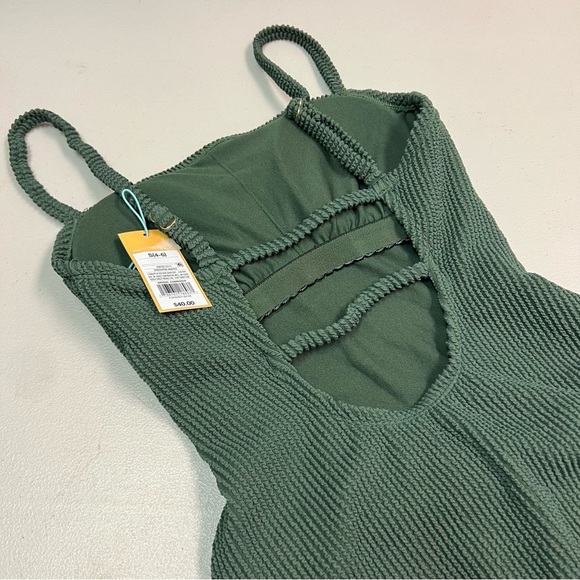 Kona Sol Women’s Green Textured One-Piece Full Seat Coverage Swimsuit Size S - Picture 3 of 8